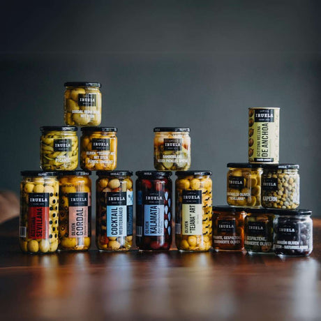 Oliven und Gepickeltes