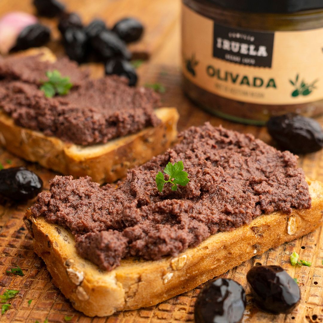 Iruela - Schwarze Oliventapenade "Olivada" 200g – Spanische Feinkost | Tapas