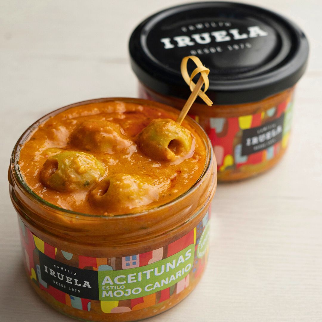 Iruela - Grüne Oliven in Kanarischer Mojo Sauce 200g – Spanische Feinkost 