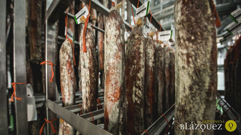 Spanische Wurst kaufen – Salchichón de Bellota Ibérico mit Pfeffer